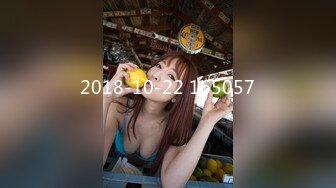 ★☆美女纹身☆★十二月新流出大神潜入温泉洗浴会所浴池偷拍几个泡澡的姐妹花一边泡澡一边看平板电脑