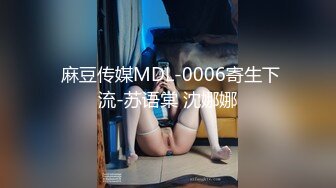 黑丝激情后入的骚女朋友