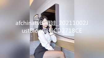 三个大美妞同床颜值身材都不错 一起玩我的大鸡巴 呻吟浪叫不断